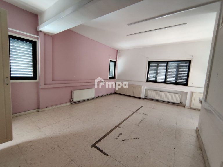 Офис 256 м² в аренду в районе Никосии