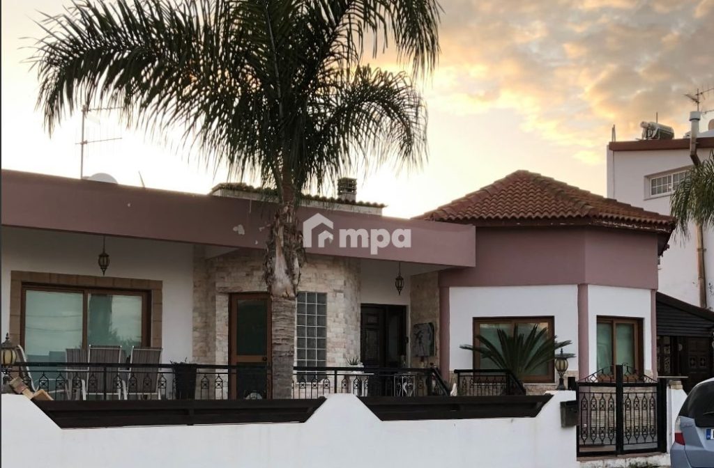 5 Bedroom House for Sale in Dali, Nicosia District