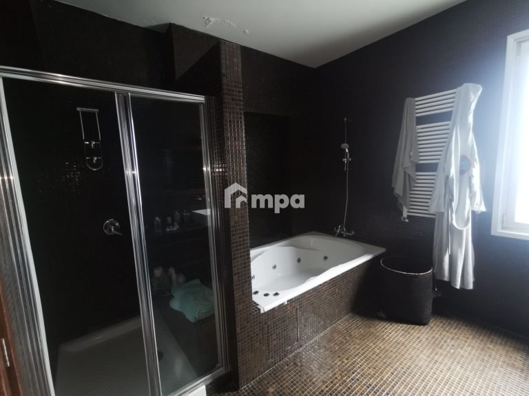 4 Bedroom House for Sale in Kallepeia, Nicosia District