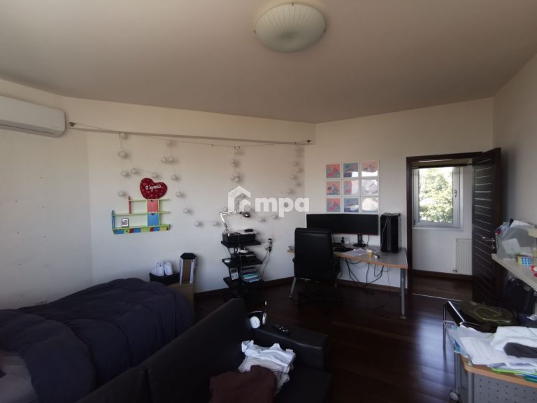 4 Bedroom House for Sale in Kallepeia, Nicosia District