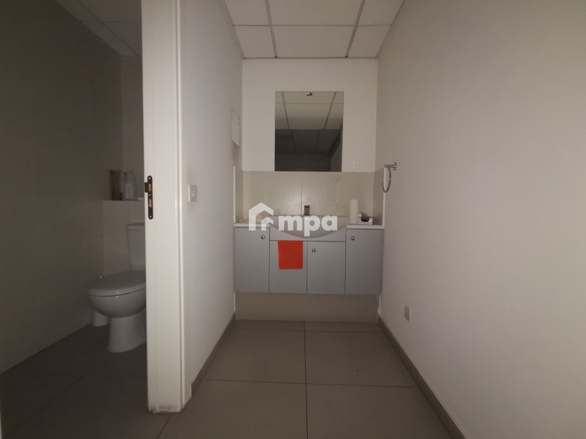 147m² Office for Sale in Nicosia District
