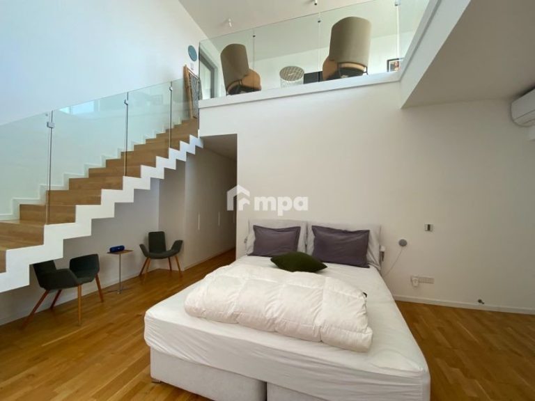4 Bedroom House for Sale in Strovolos, Nicosia District