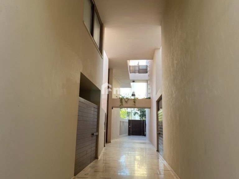 4 Bedroom House for Sale in Strovolos, Nicosia District