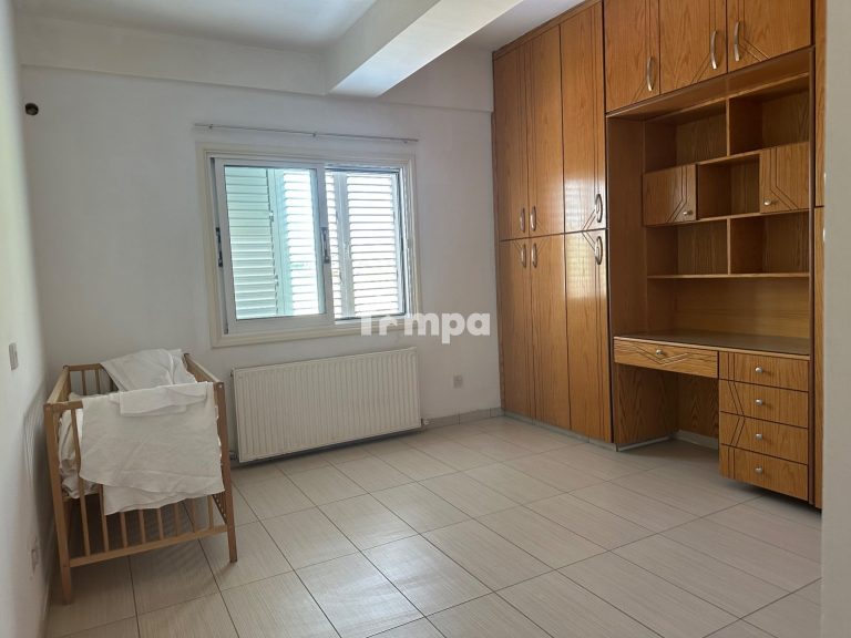 1750m² Commercial for Sale in Tseri, Nicosia District
