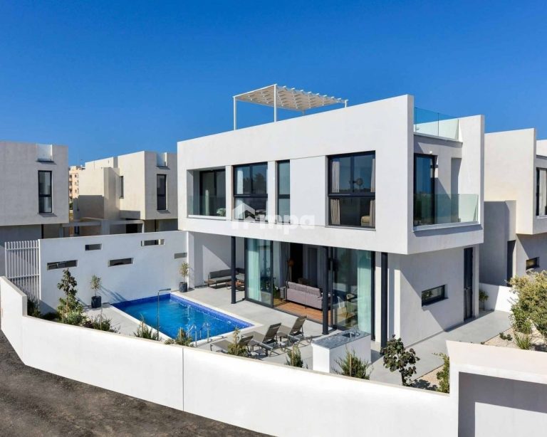 3 Bedroom House for Sale in Pernera, Famagusta District
