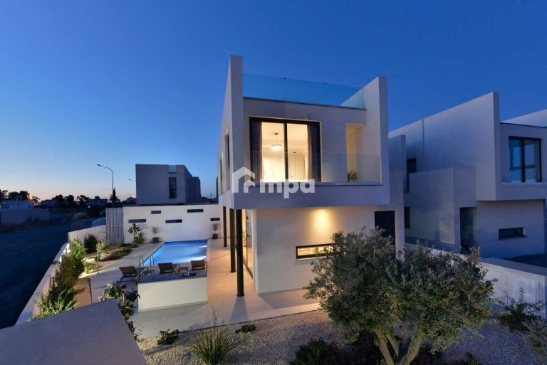 3 Bedroom House for Sale in Pernera, Famagusta District
