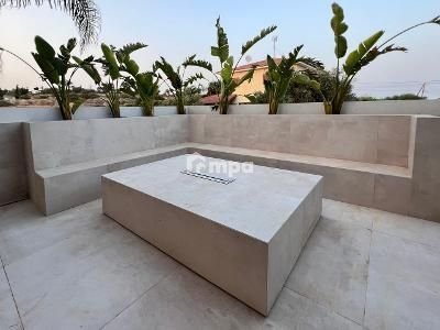 6+ Bedroom House for Sale in Latsia, Nicosia District