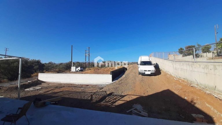 Φτηνές κατοικίες και βίλες προς πώληση Λευκωσία