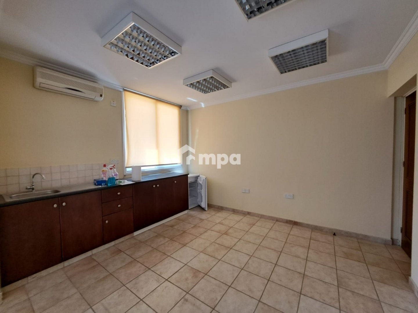 55m² Office for Rent in Nicosia District