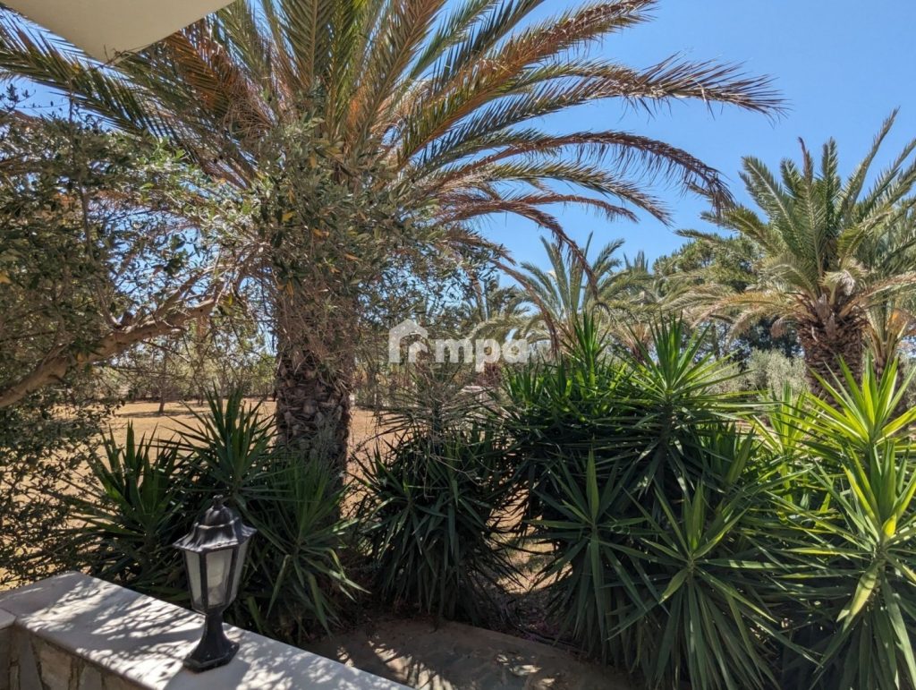 6+ Bedroom House for Sale in Ergates, Nicosia District