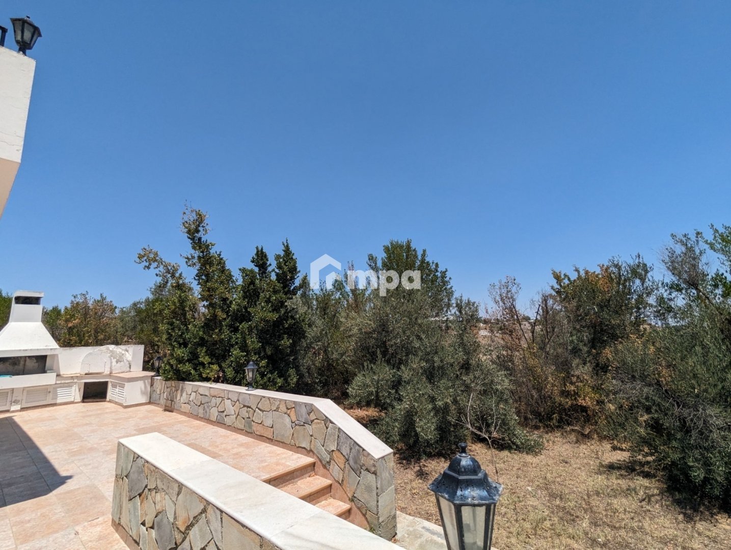 6+ Bedroom House for Sale in Ergates, Nicosia District