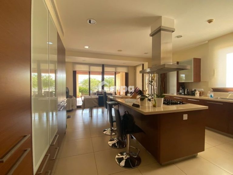 Cheap Houses and Villas for Sale Nicosia up to 800000 euro