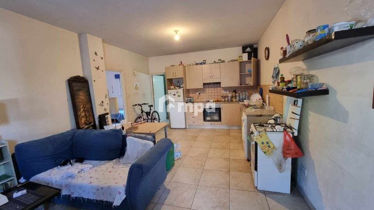 290m² Building for Sale in Nicosia District