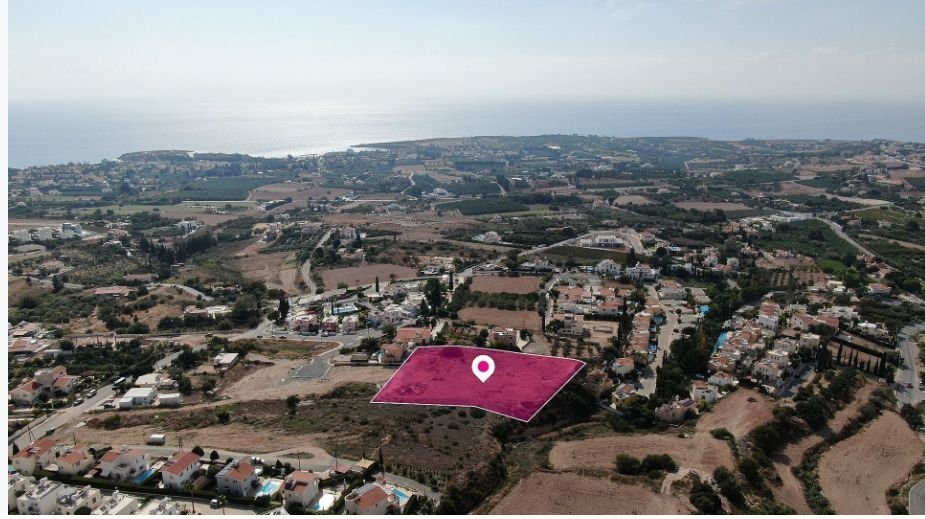 5,017m² Plot for Sale in Peyia, Paphos District
