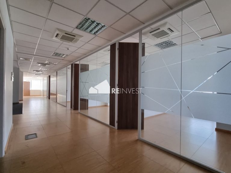830m² Office for Rent in Nicosia District