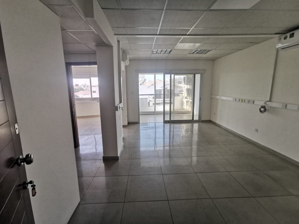 95m² Office for Rent in Limassol – Mesa Geitonia