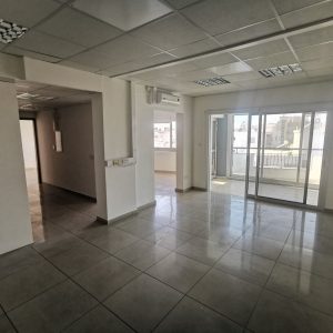 95m² Office for Rent in Limassol – Mesa Geitonia