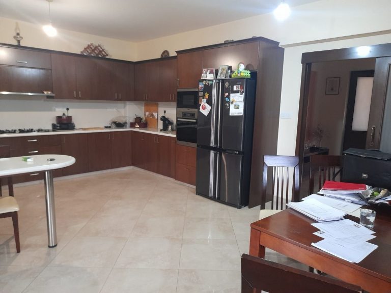 6+ Bedroom Villa for Sale in Limnatis, Limassol District