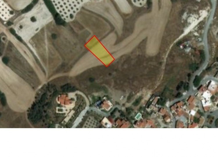 818m² Plot for Sale in Pentakomo, Limassol District
