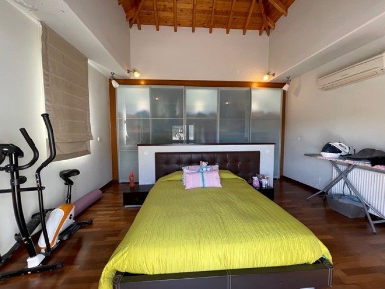 4 Bedroom House for Sale in Palodeia, Limassol District