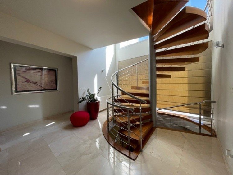 4 Bedroom House for Sale in Palodeia, Limassol District