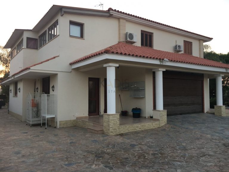 5 Bedroom House for Sale in Politiko, Nicosia District
