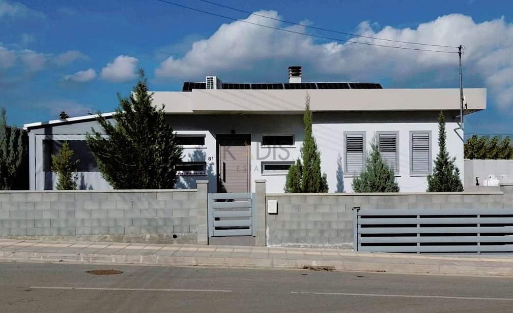 3 Bedroom House for Sale in Sia, Nicosia District