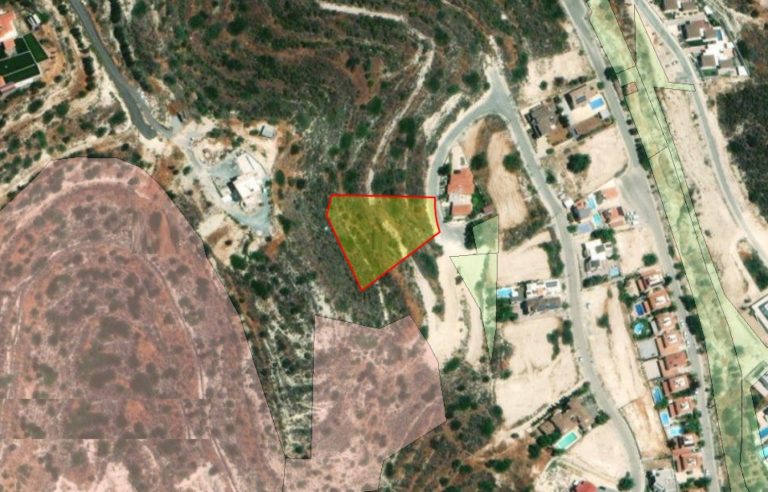 2,545m² Plot for Sale in Palodeia, Limassol District