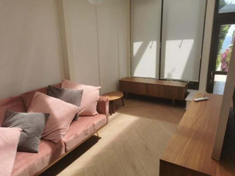 6+ Bedroom House for Sale in Agios Tychonas, Limassol District