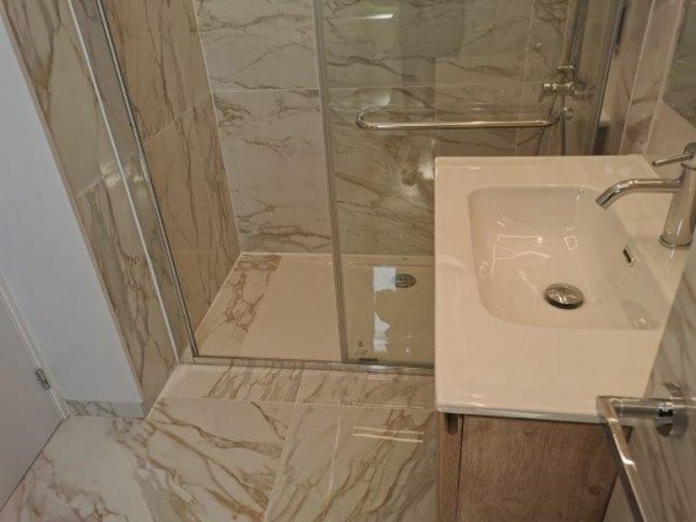 6+ Bedroom House for Sale in Agios Tychonas, Limassol District