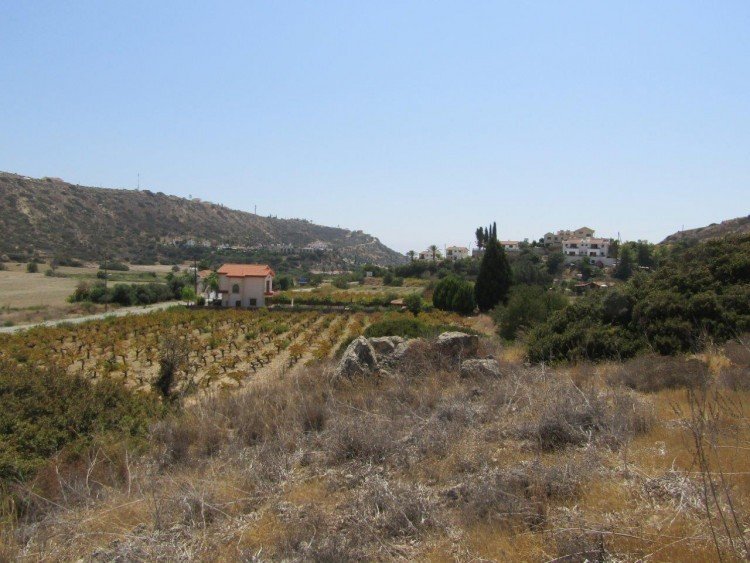 9,458m² Plot for Sale in Pissouri, Limassol District
