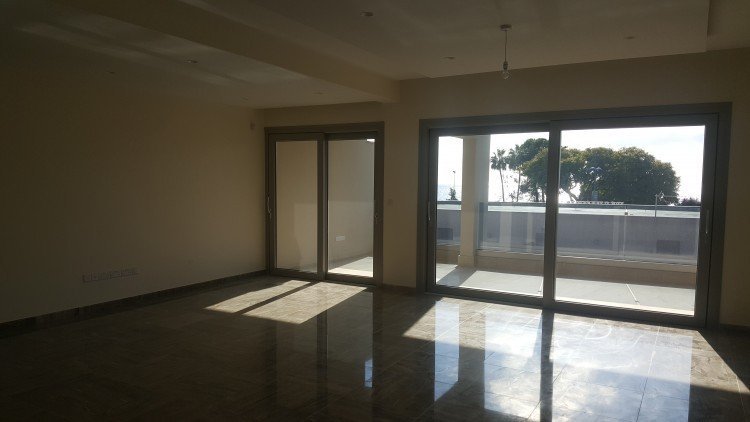 3 Bedroom Apartment for Sale in Agios Tychonas, Limassol District