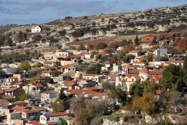 12,008m² Plot for Sale in Vasa Koilaniou, Limassol District