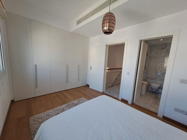 3 Bedroom House for Sale in Limassol – Marina