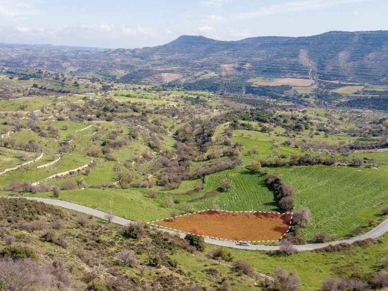 2,930m² Plot for Sale in Dora, Limassol District
