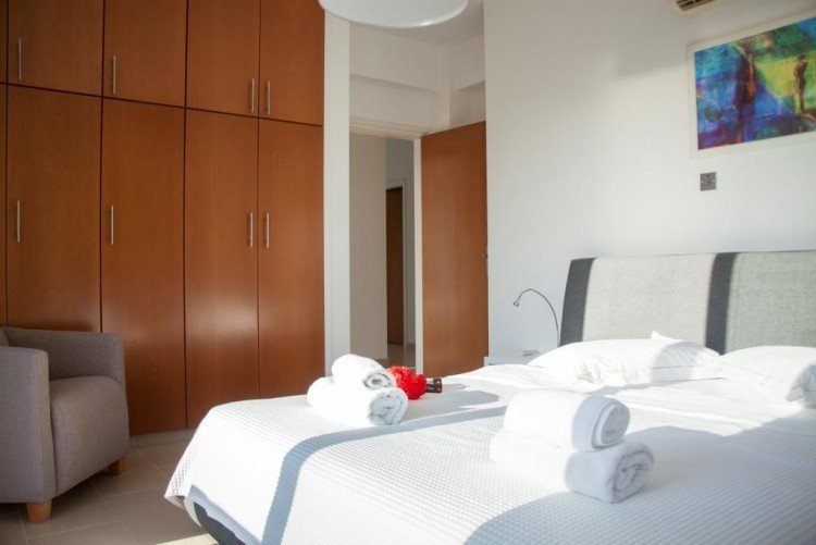 3 Bedroom House for Sale in Kissonerga, Paphos District