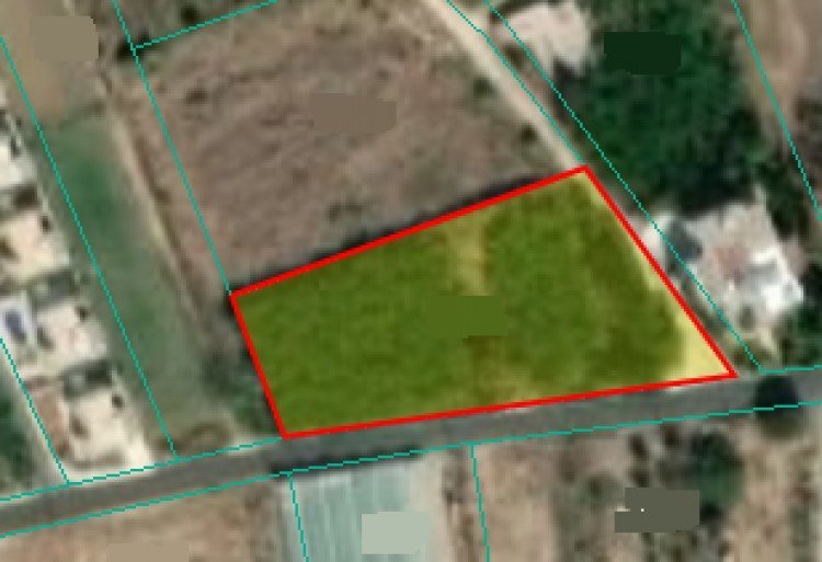 2,732m² Plot for Sale in Kissonerga, Paphos District