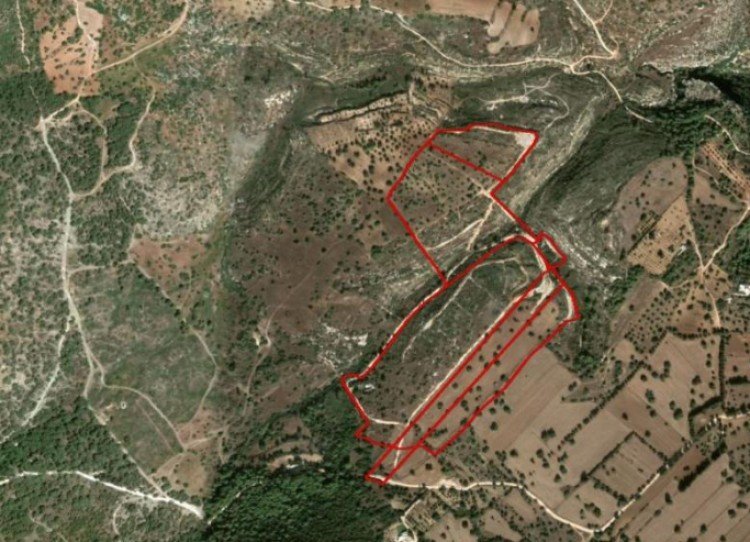 162,562m² Plot for Sale in Neo Chorio Pafou, Paphos District