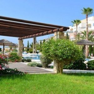 72m² Commercial for Sale in Geroskipou, Paphos District