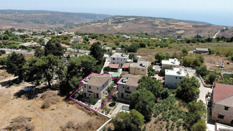 4 Bedroom House for Sale in Ineia, Paphos District