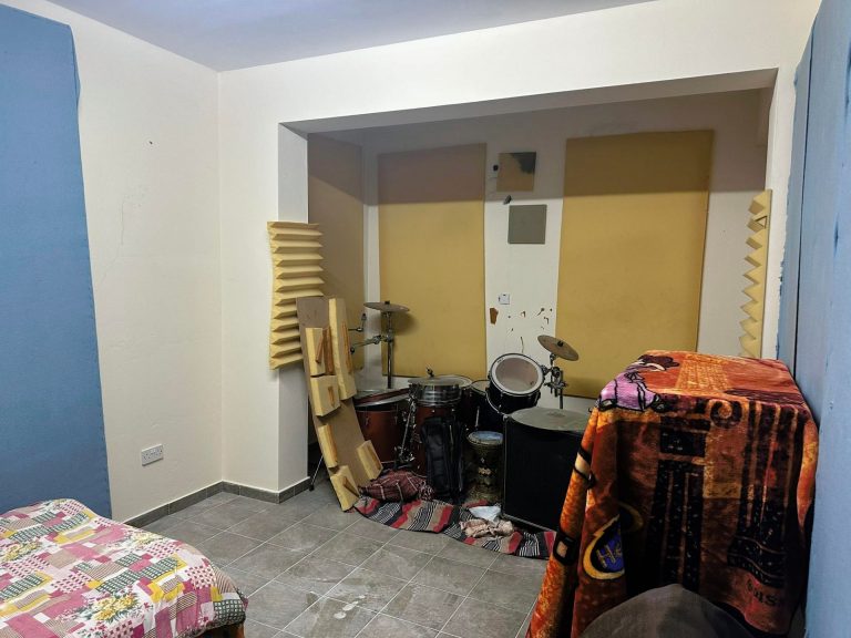 521m² Commercial for Sale in Timi, Paphos District