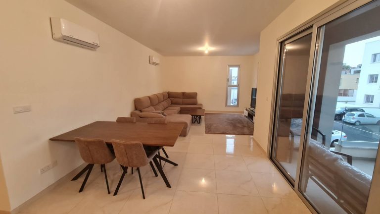 3 Bedroom Apartment for Sale in Paphos – Universal