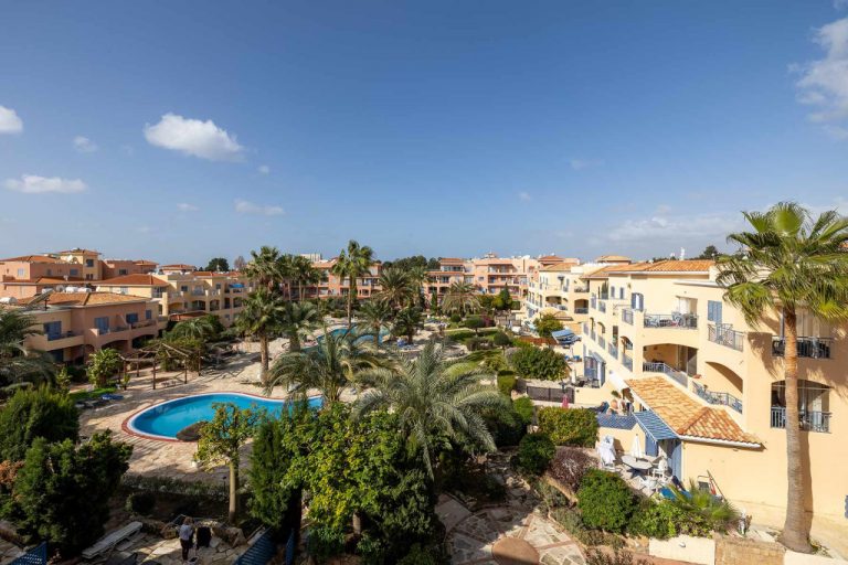 2 Bedroom Apartment for Sale in Kato Paphos