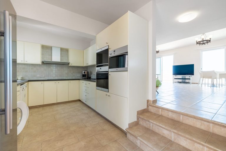 5 Bedroom Apartment for Sale in Paphos District