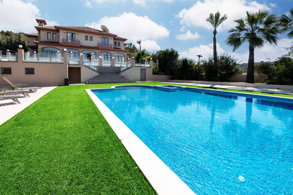 6+ Bedroom House for Sale in Alethriko, Larnaca District