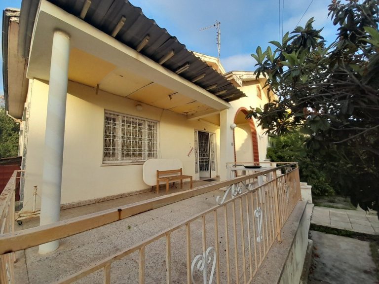 2 Bedroom House for Sale in Paphos – Agios Theodoros