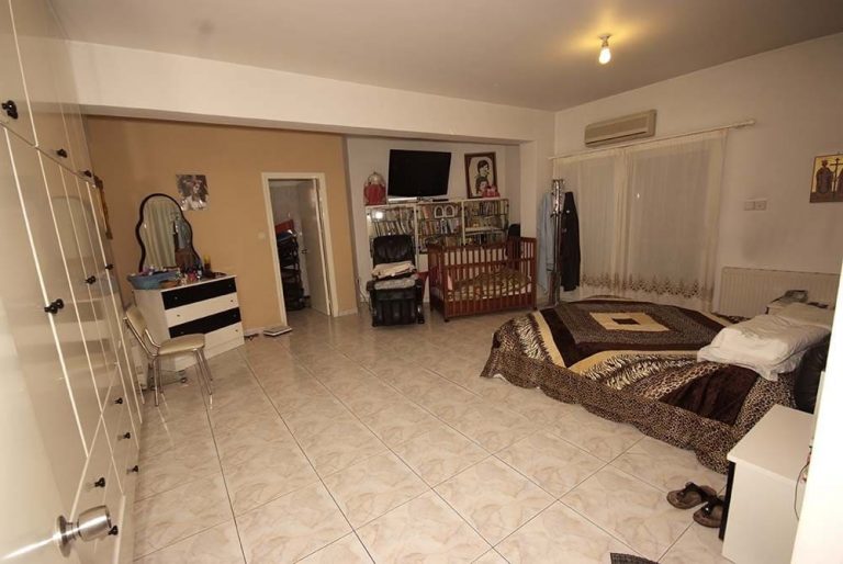 4 Bedroom House for Sale in Strovolos, Nicosia District