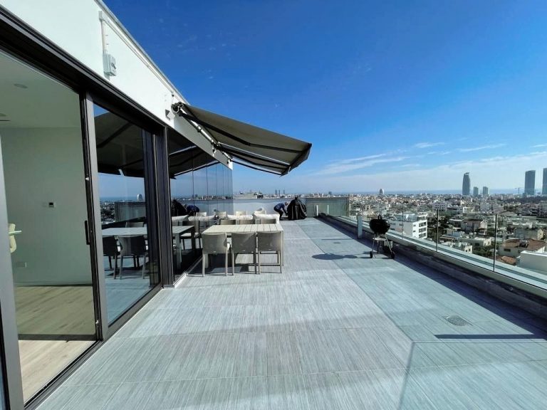 1950m² Building for Sale in Limassol – Mesa Geitonia