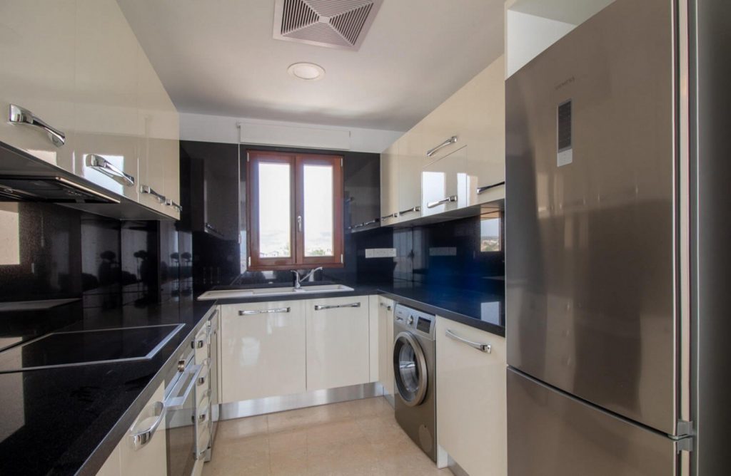 2 Bedroom Apartment for Sale in Aphrodite Hills, Paphos District