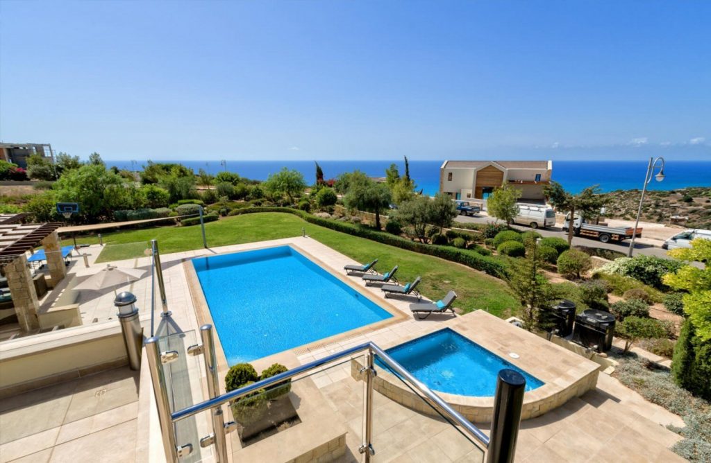5 Bedroom House for Sale in Aphrodite Hills, Paphos District